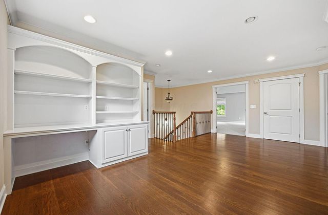 5731 Salem Drive, Westerville, OH 43082