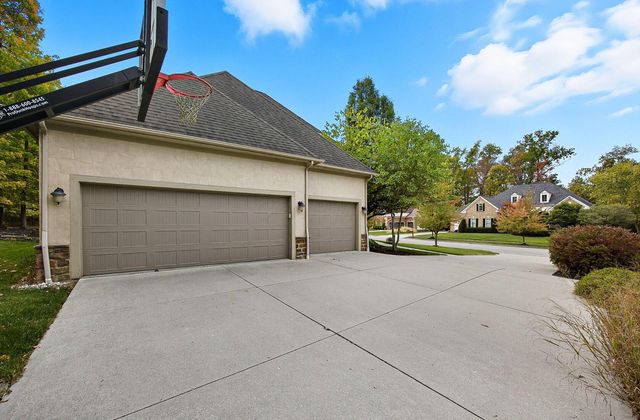 5731 Salem Drive, Westerville, OH 43082