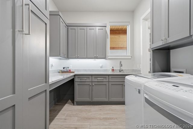 10715 S Nandina Court, Jenks, OK 74037