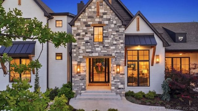 10715 S Nandina Court, Jenks, OK 74037