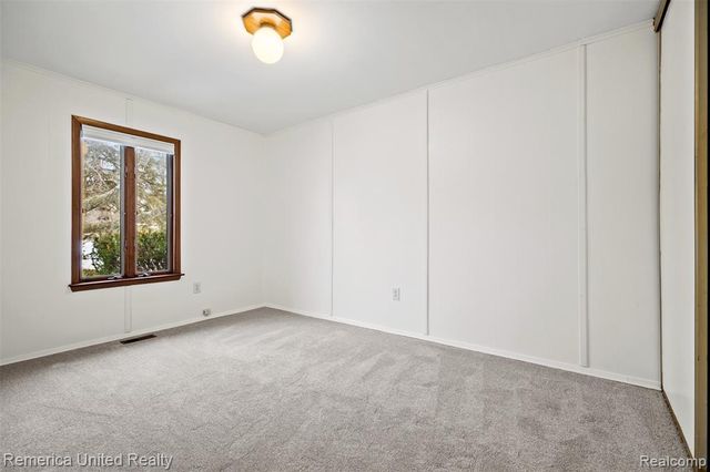 23316 Cranbrooke Drive, Novi, MI 48375