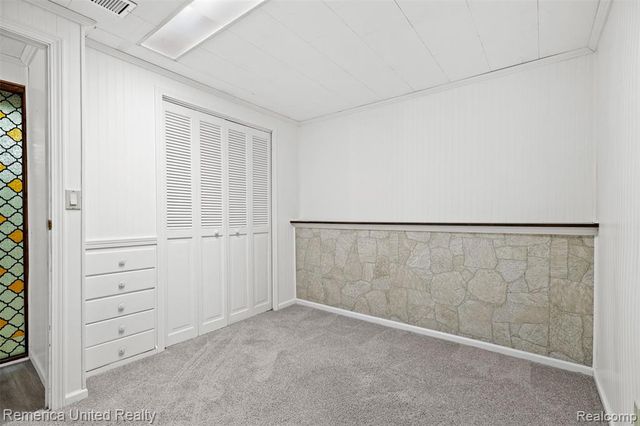 23316 Cranbrooke Drive, Novi, MI 48375