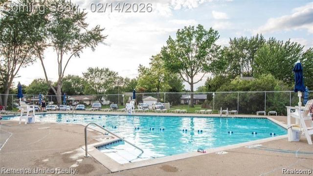 23316 Cranbrooke Drive, Novi, MI 48375