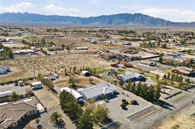 1351 West Hickory Street, Pahrump, NV 89048