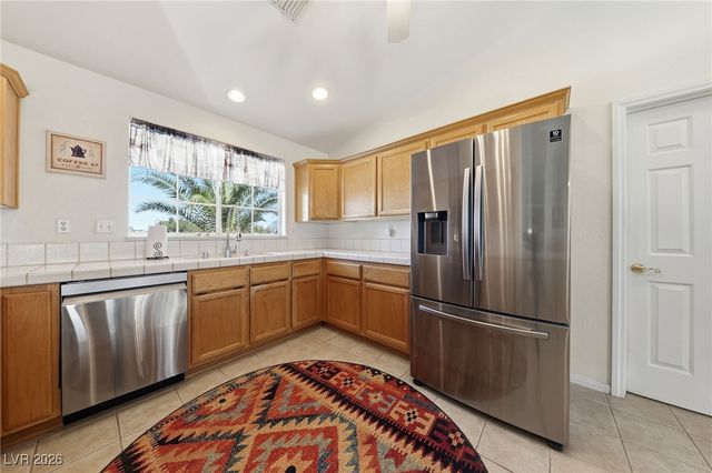 1351 West Hickory Street, Pahrump, NV 89048