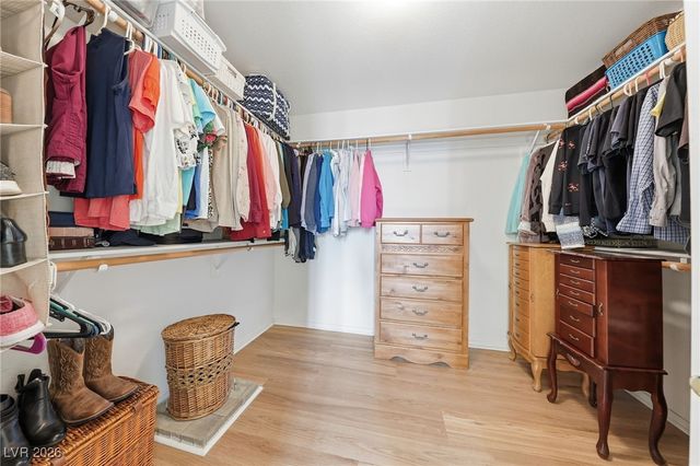 1351 West Hickory Street, Pahrump, NV 89048