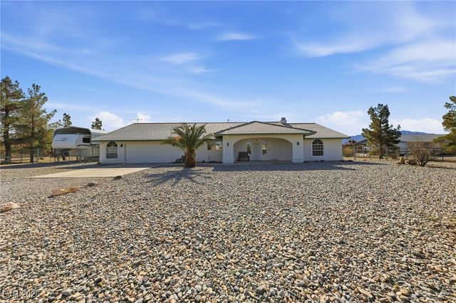 1351 West Hickory Street, Pahrump, NV 89048