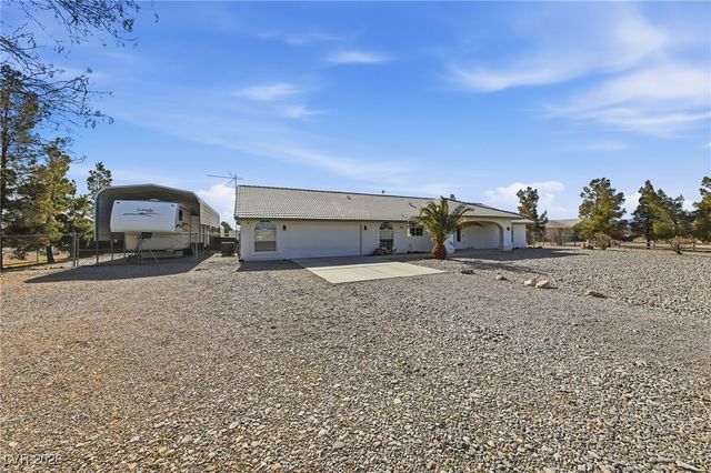 1351 West Hickory Street, Pahrump, NV 89048