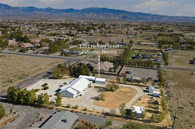 1351 West Hickory Street, Pahrump, NV 89048