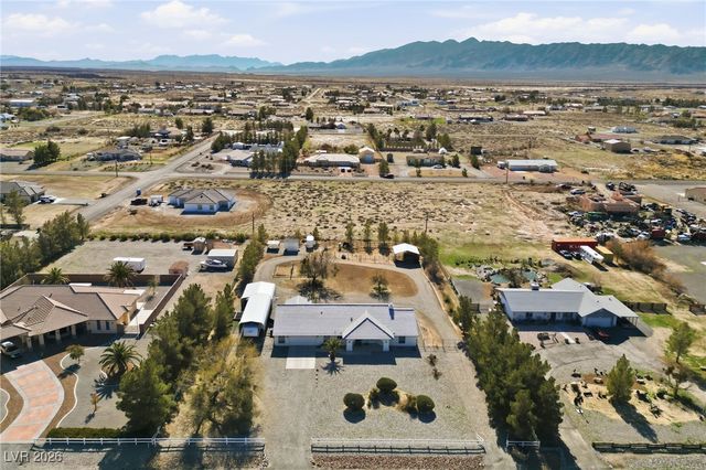 1351 West Hickory Street, Pahrump, NV 89048