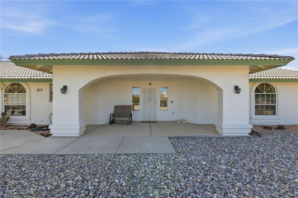 1351 West Hickory Street, Pahrump, NV 89048