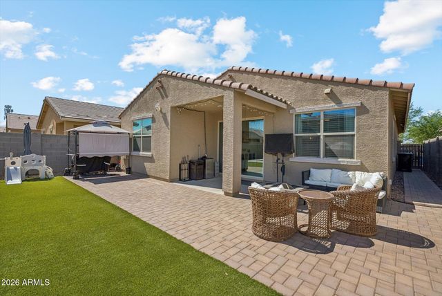5547 W RAINWATER Drive, Laveen, AZ 85339