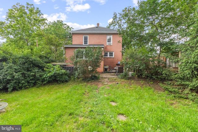 102 N GEORGIA AVENUE, Martinsburg, WV 25401