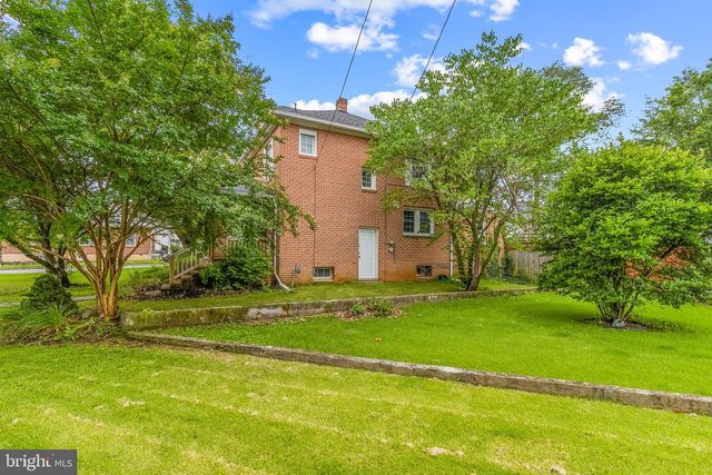 102 N GEORGIA AVENUE, Martinsburg, WV 25401