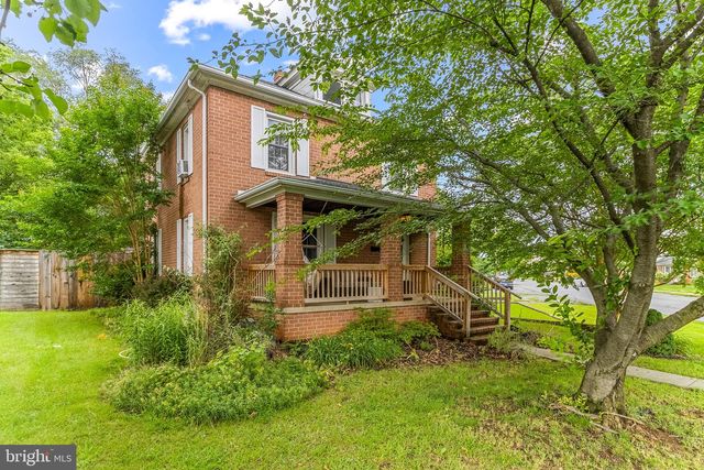 102 N GEORGIA AVENUE, Martinsburg, WV 25401