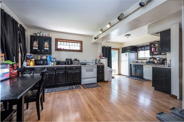 84 Mayflower Street, Rochester, NY 14615