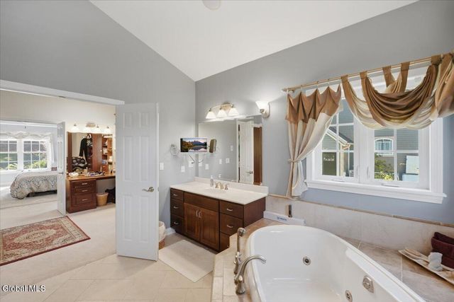 117 Cobble Hill Drive, Wilton, NY 12831