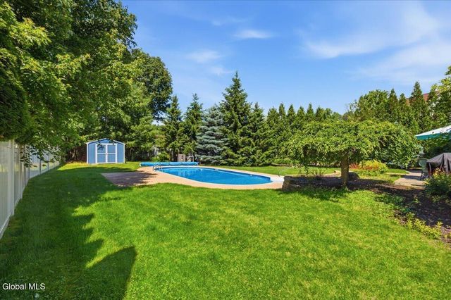 117 Cobble Hill Drive, Wilton, NY 12831