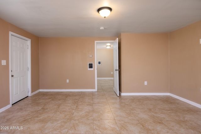 2501 W BELMONT Avenue 1, Phoenix, AZ 85051