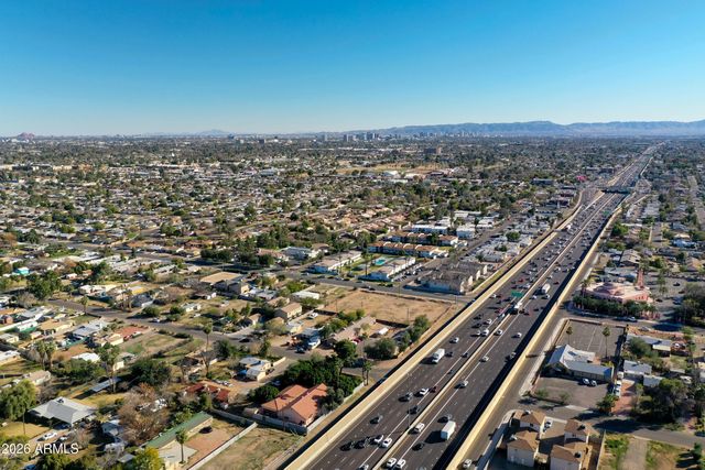 2501 W BELMONT Avenue 1, Phoenix, AZ 85051