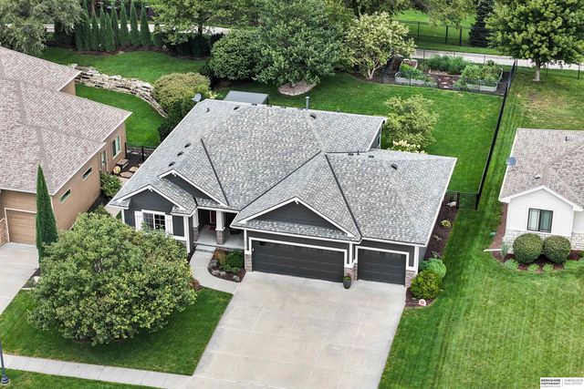 19912 Maple Street, Gretna, NE 68068