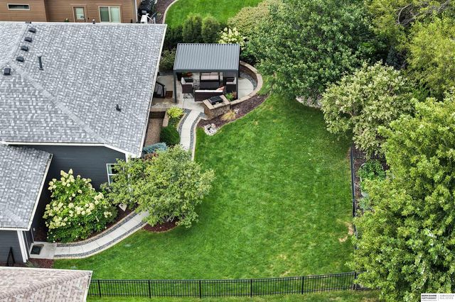19912 Maple Street, Gretna, NE 68068