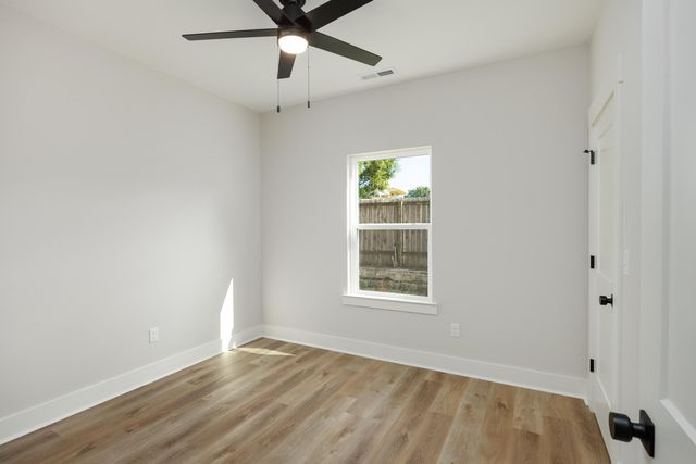 1438 N Smith Street, Chattanooga, TN 37412