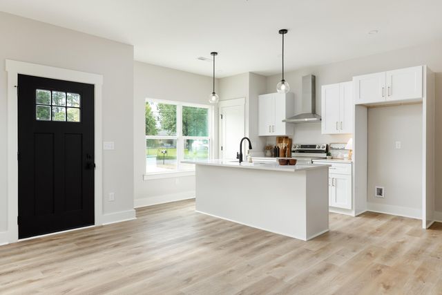 1438 N Smith Street, Chattanooga, TN 37412