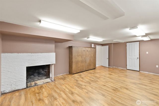 126 W 14th Street, Port Angeles, WA 98362