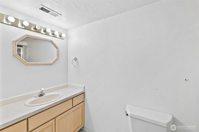 126 W 14th Street, Port Angeles, WA 98362