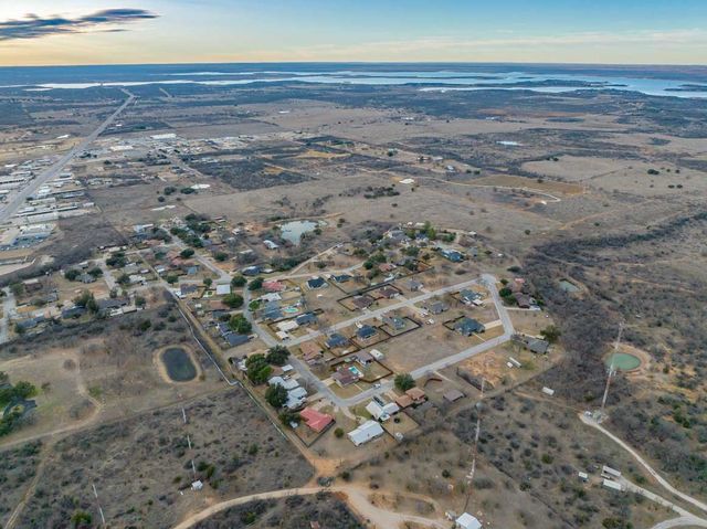 2221 Sha Lane, Breckenridge, TX 76424