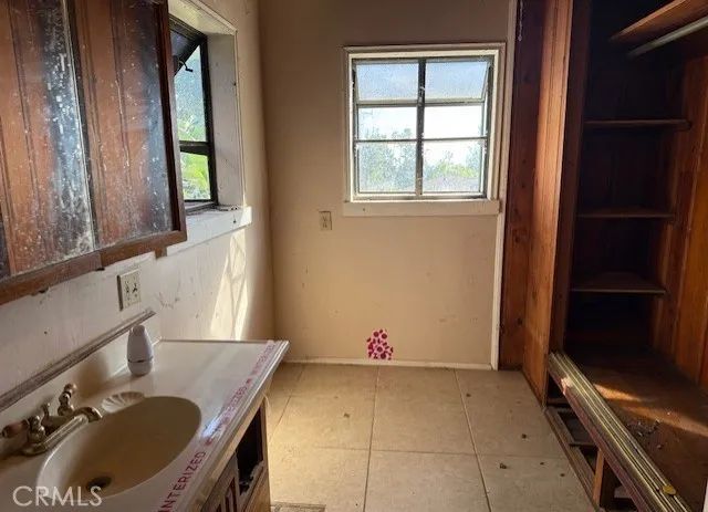 3130 N Mount Curve, Altadena, CA 91001