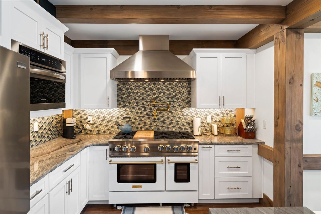 2094 Houston Drive, Whitefish, MT 59937 photo 18