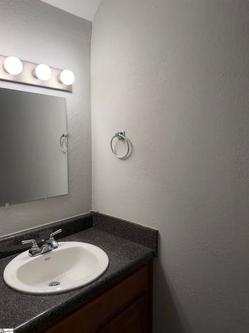 27 Ruby Bay Lane, Simpsonville, SC 29681