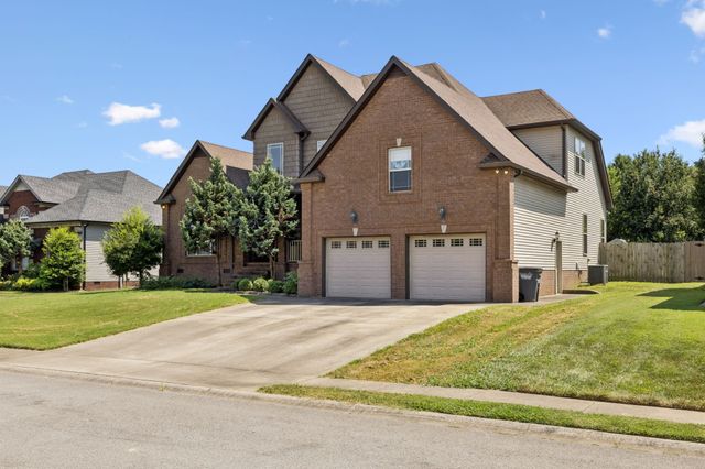 1508 Green Grove Way, Clarksville, TN 37043