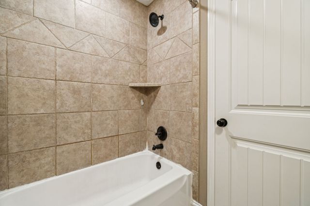 1508 Green Grove Way, Clarksville, TN 37043