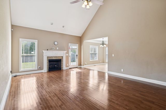 1508 Green Grove Way, Clarksville, TN 37043