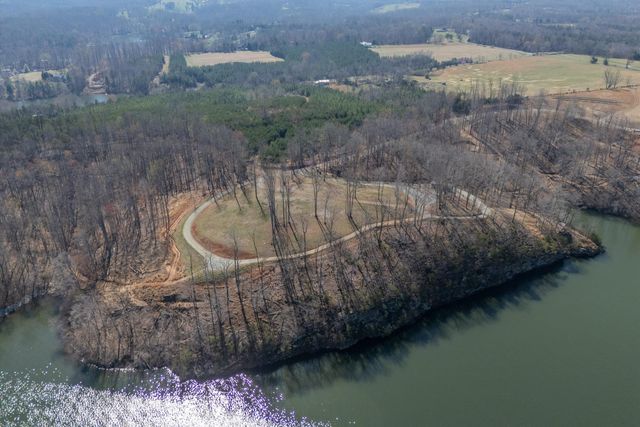 Tract C Cliffs DR, Union Hall, VA 24176
