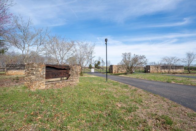 Tract C Cliffs DR, Union Hall, VA 24176