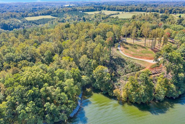 Tract C Cliffs DR, Union Hall, VA 24176