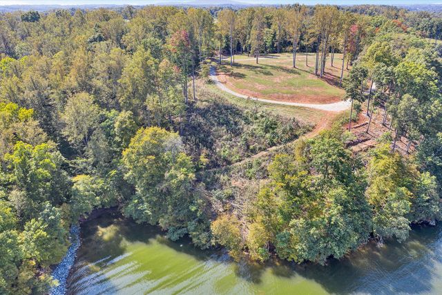 Tract C Cliffs DR, Union Hall, VA 24176