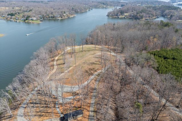 Tract C Cliffs DR, Union Hall, VA 24176
