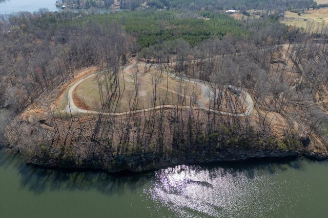 Tract C Cliffs DR, Union Hall, VA 24176