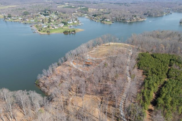 Tract C Cliffs DR, Union Hall, VA 24176