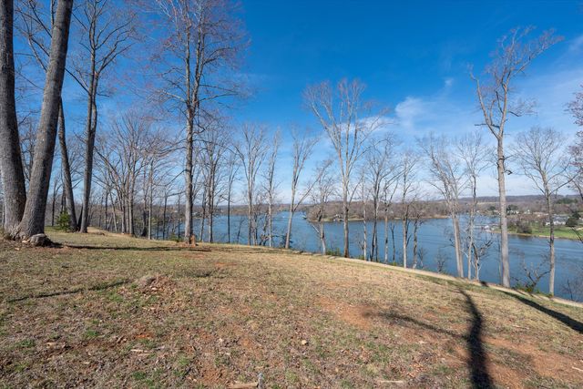 Tract C Cliffs DR, Union Hall, VA 24176