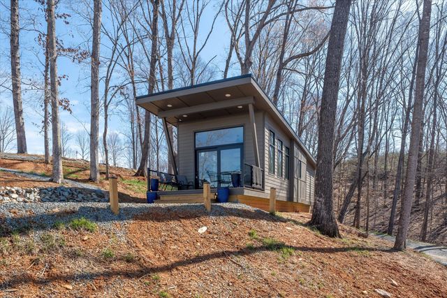 Tract C Cliffs DR, Union Hall, VA 24176