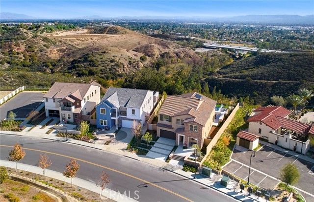 21162 Poema Place, Chatsworth (los Angeles), CA 91311