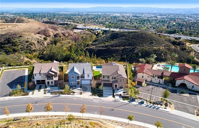 21162 Poema Place, Chatsworth (los Angeles), CA 91311