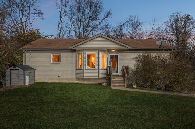 4844 Shasta Dr, Nashville, TN 37211