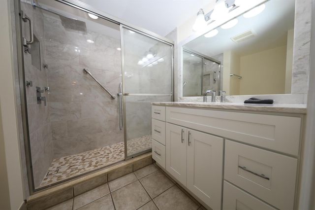 10187 Mangrove Drive 104, Boynton Beach, FL 33437